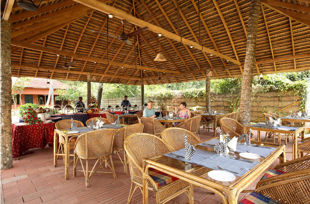 Cocobay Resort Kumarakom Restaurant bilde